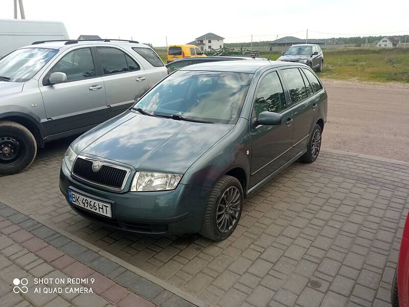 Универсал Skoda Fabia 2004 в Сарнах