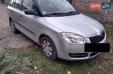 Універсал Skoda Fabia 2009 в Львові