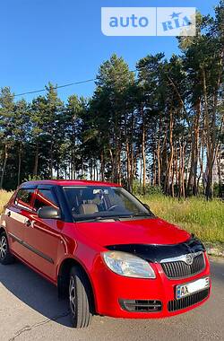 Хэтчбек Skoda Fabia 2007 в Харькове