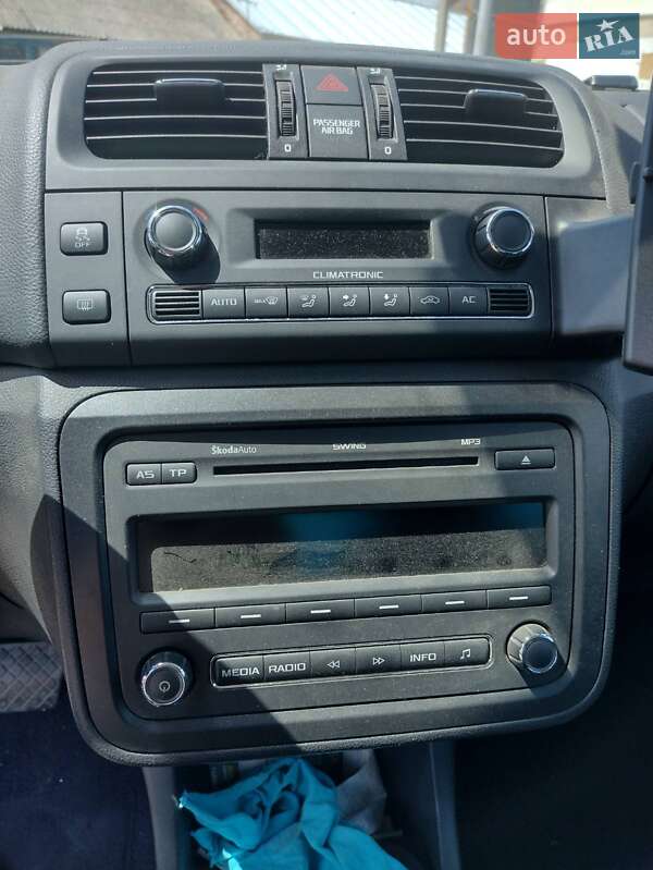 Хетчбек Skoda Fabia 2010 в Хмельницькому фото 3 Хетчбек Skoda Fabia 2010 в Хмельницькому