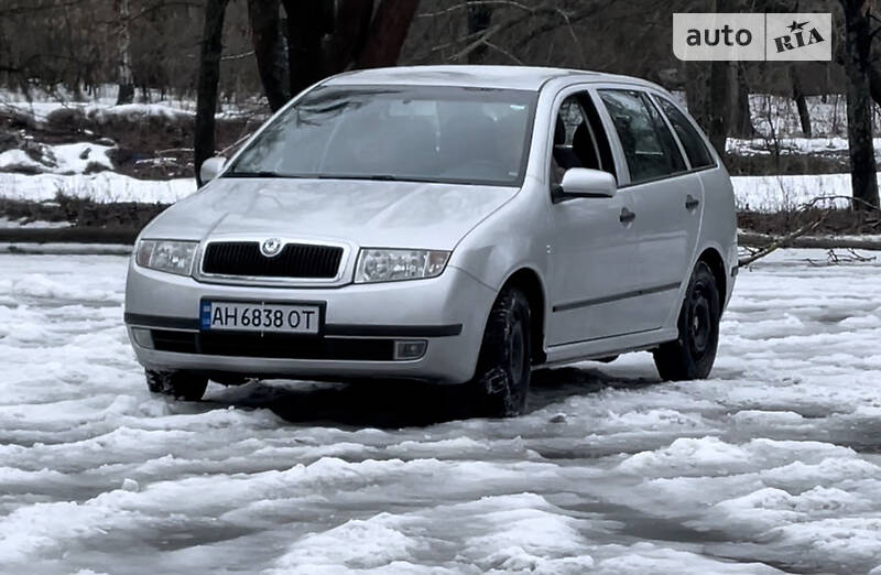 Универсал Skoda Fabia 2003 в Львове