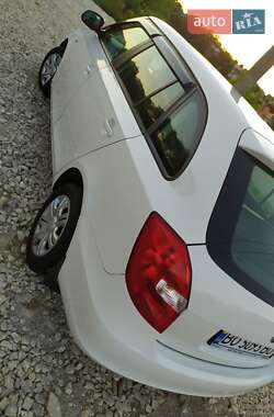 Універсал Skoda Fabia 2014 в Тернополі