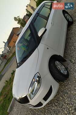 Універсал Skoda Fabia 2014 в Тернополі