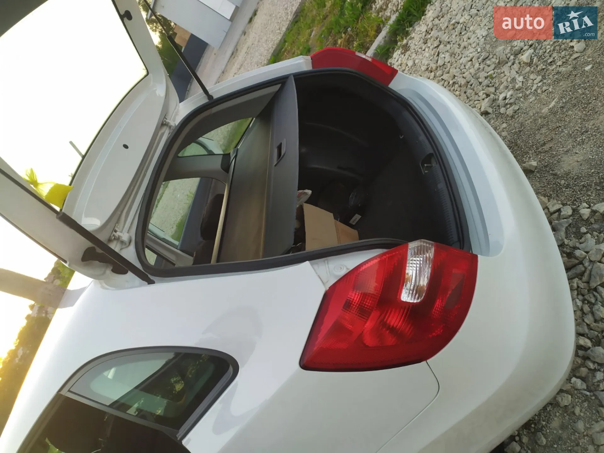 2014 Skoda Fabia - мініатюра 20