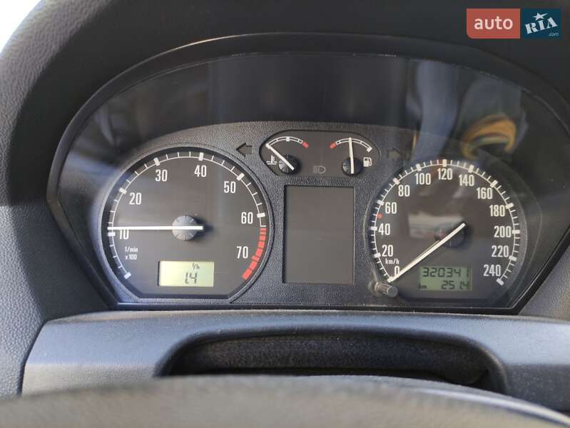 Универсал Skoda Fabia 2001 в Киеве