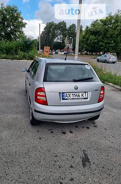 Хэтчбек Skoda Fabia 2001 в Днепре