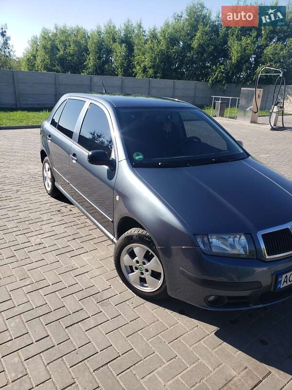 Хэтчбек Skoda Fabia 2006 в Луцке