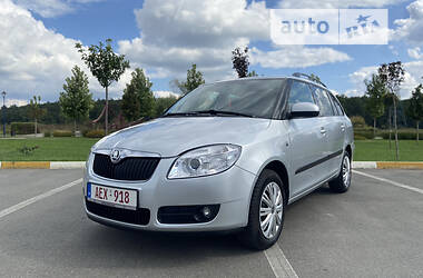 Универсал Skoda Fabia 2011 в Киеве