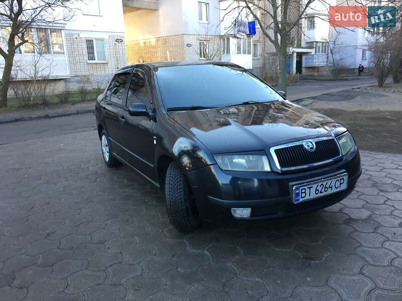 Седан Skoda Fabia 2002 в Ивано-Франковске