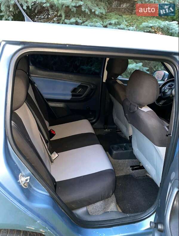 Хетчбек Skoda Fabia 2010 в Золочеві