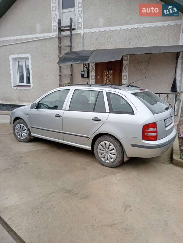 Універсал Skoda Fabia 2002 в Івано-Франківську