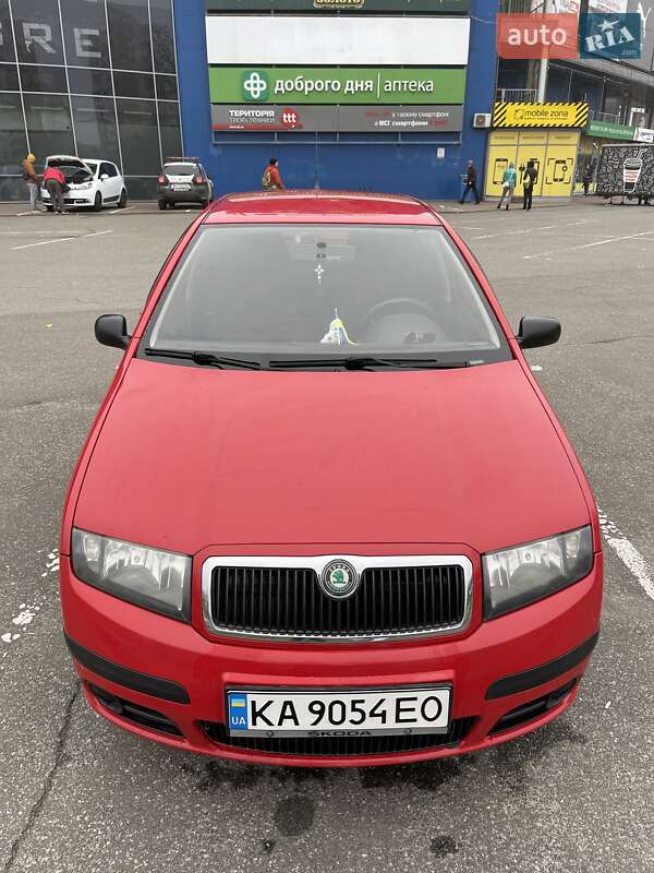 Хэтчбек Skoda Fabia 2007 в Киеве