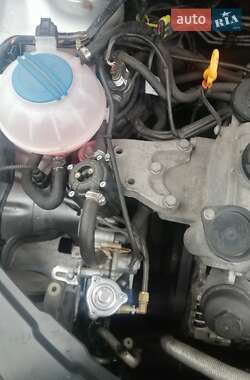 Хетчбек Skoda Fabia 2008 в Дніпрі