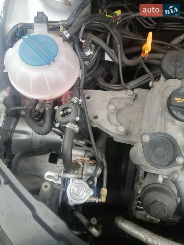 Хетчбек Skoda Fabia 2008 в Дніпрі