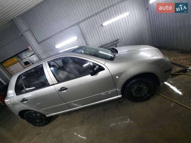 Хэтчбек Skoda Fabia 2007 в Киеве фото Хэтчбек Skoda Fabia 2007 в Киеве