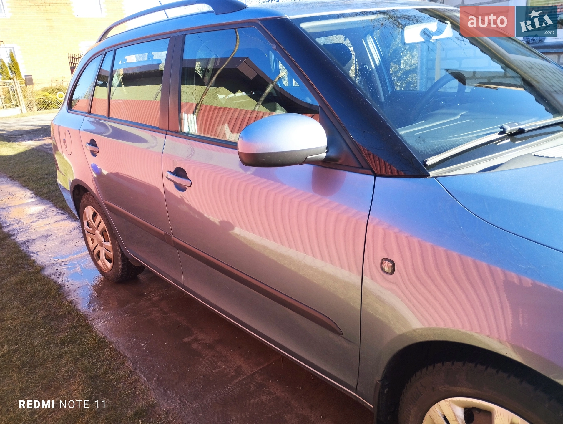 2011 Skoda Fabia - мініатюра 13
