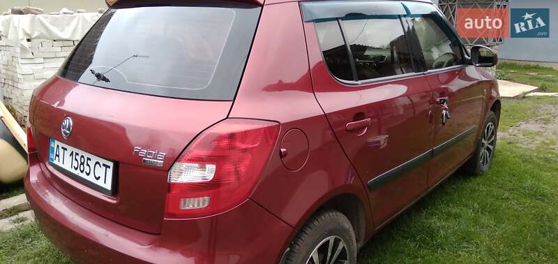 Хэтчбек Skoda Fabia 2008 в Калуше