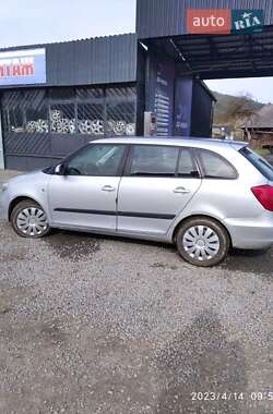 Универсал Skoda Fabia 2010 в 