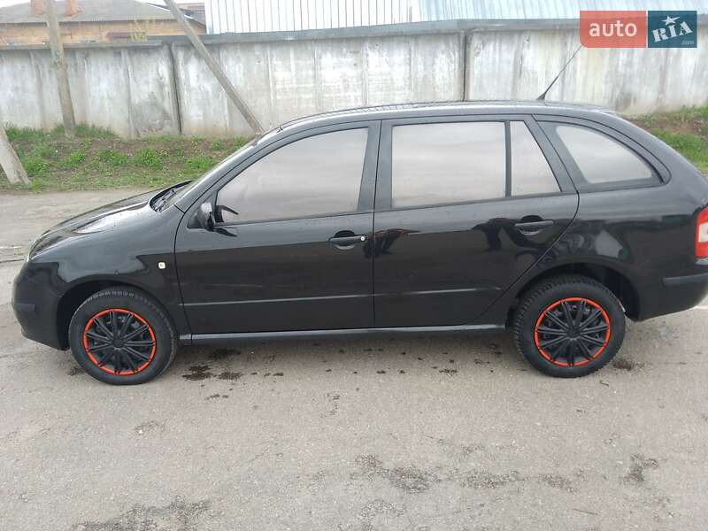Универсал Skoda Fabia 2007 в Умани