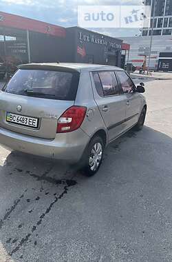 Хэтчбек Skoda Fabia 2008 в Львове