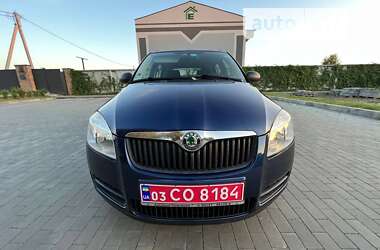 Универсал Skoda Fabia 2009 в Луцке