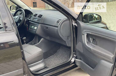 Универсал Skoda Fabia 2010 в 