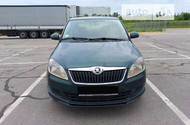 Хэтчбек Skoda Fabia 2013 в 