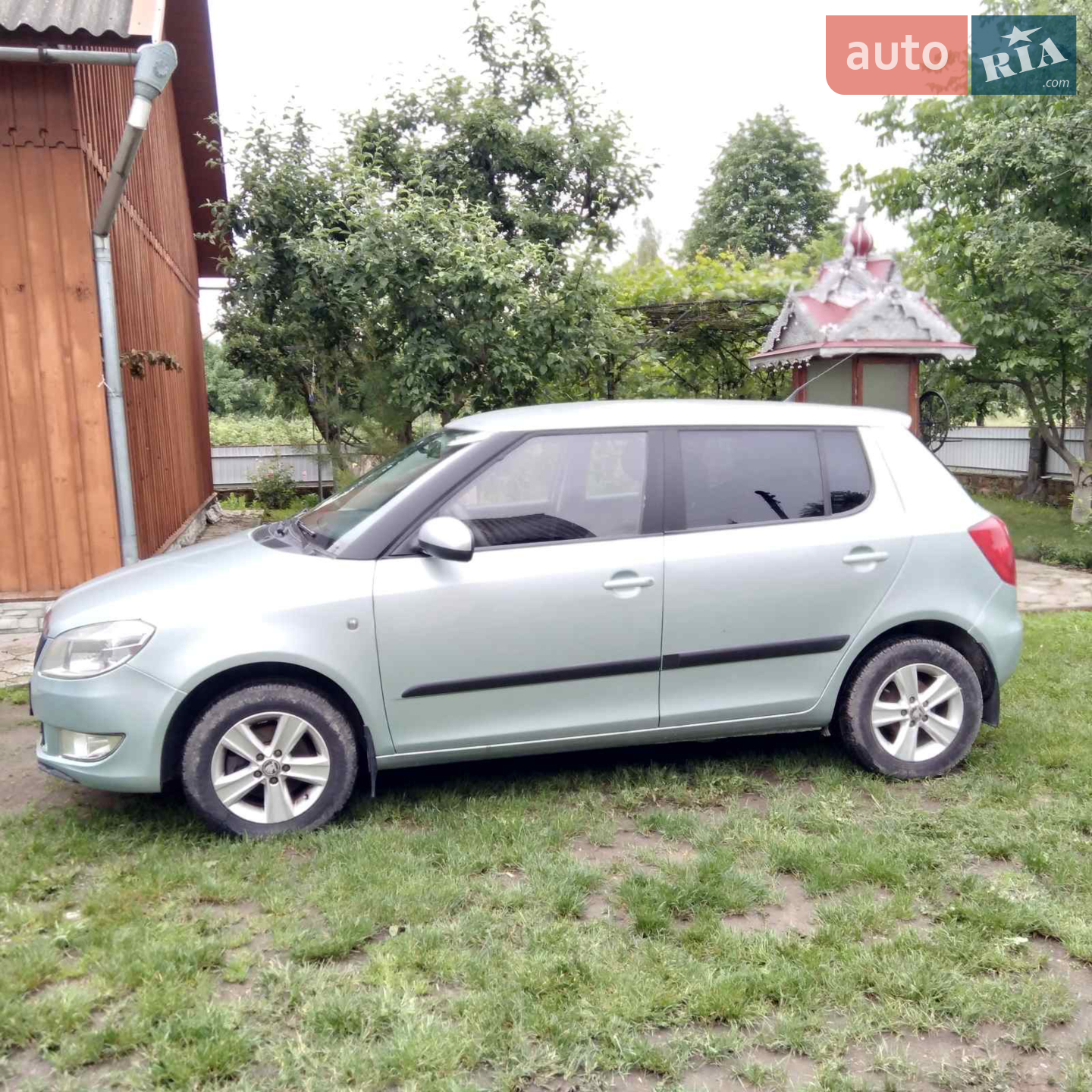 2010 Skoda Fabia - мініатюра 11