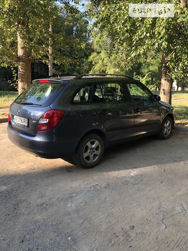 Хетчбек Skoda Fabia 2011 в Кривому Розі