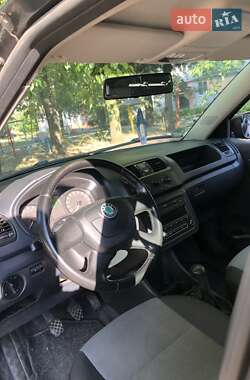 Хетчбек Skoda Fabia 2011 в Кривому Розі