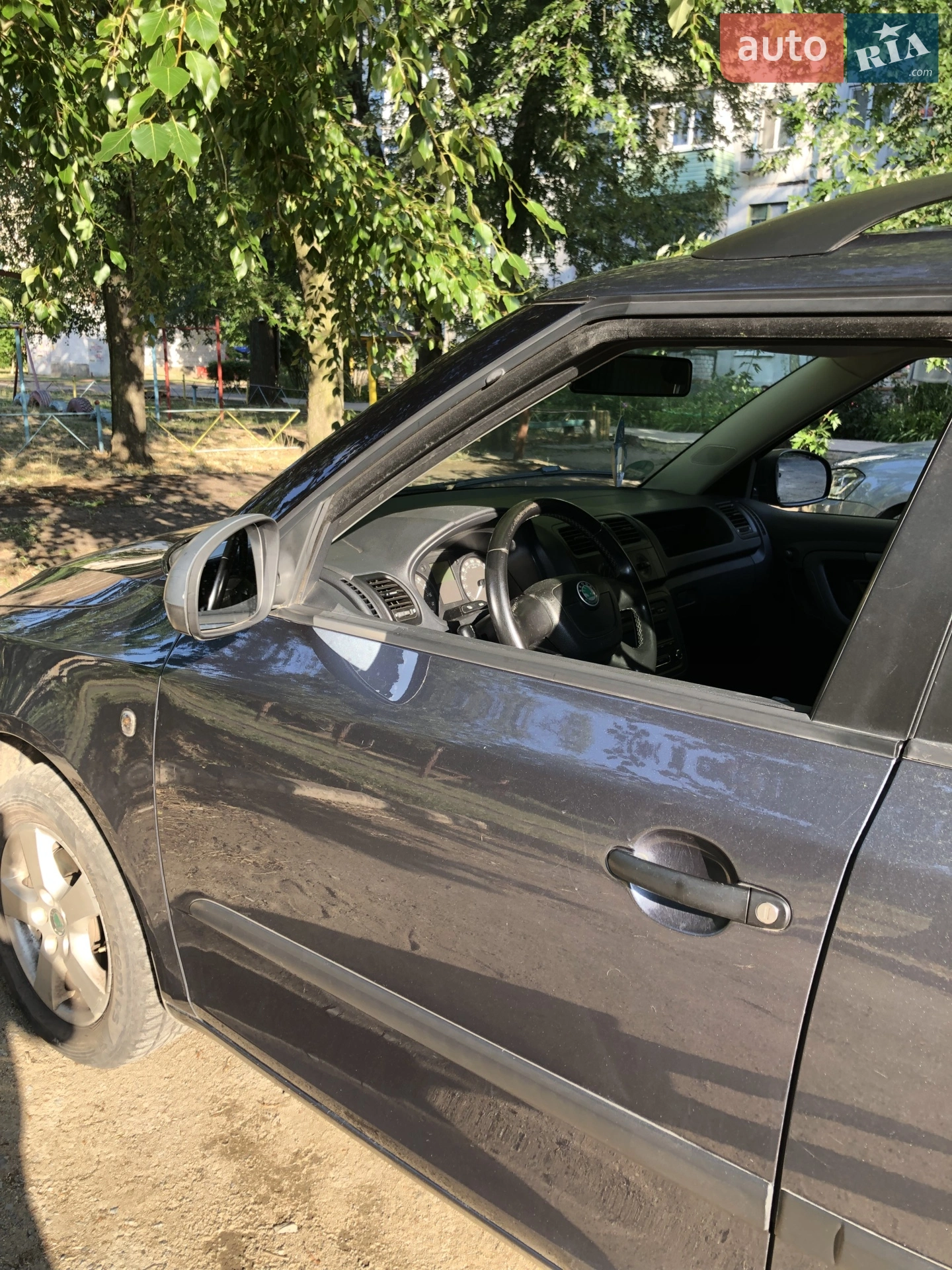 2011 Skoda Fabia - мініатюра 3