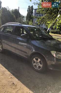 Хетчбек Skoda Fabia 2011 в Кривому Розі