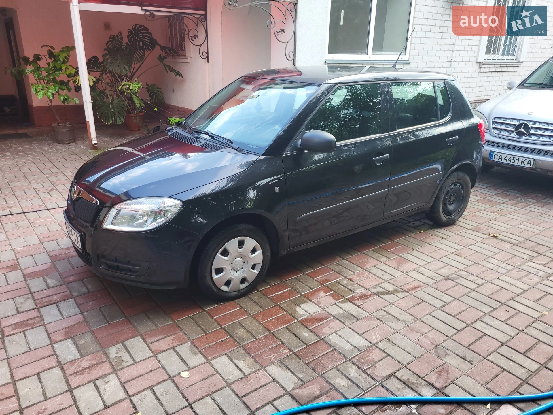 2010 Skoda Fabia - мініатюра 9