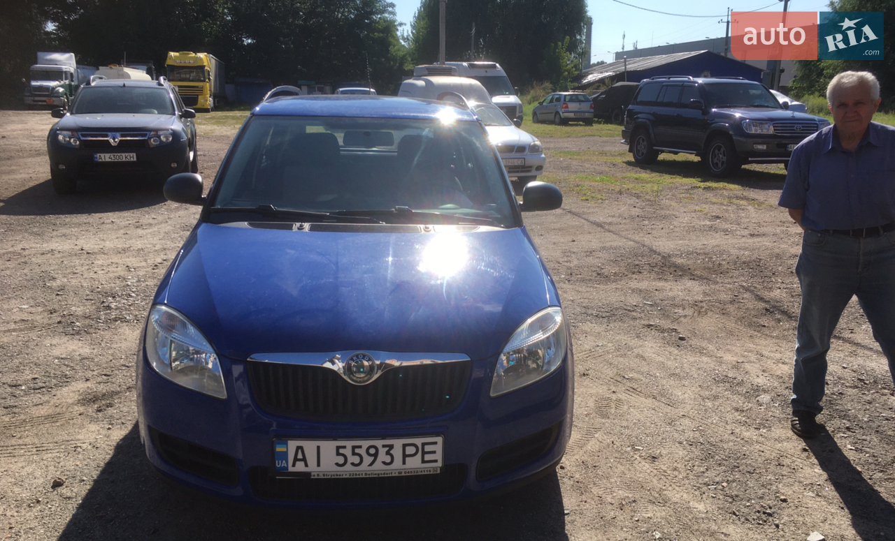2010 Skoda Fabia - мініатюра 10