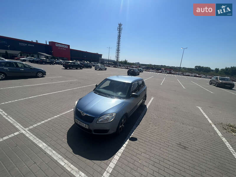 Хетчбек Skoda Fabia 2008 в Вінниці
