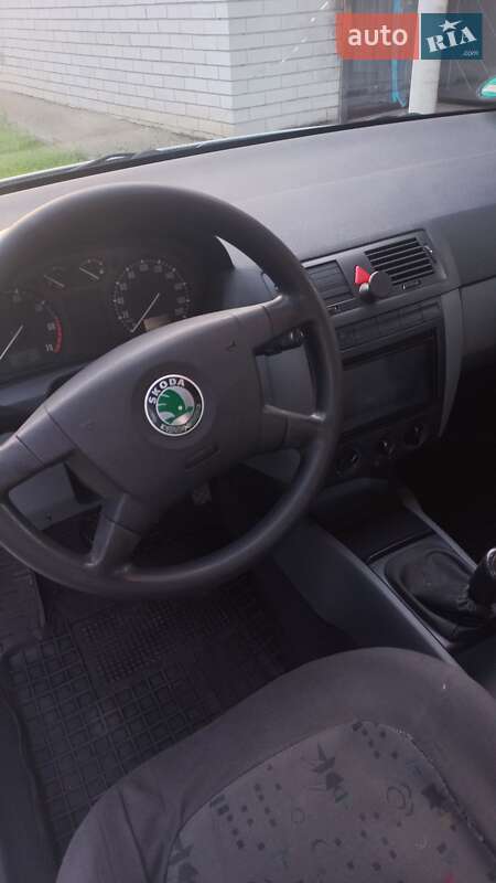 Универсал Skoda Fabia 2002 в Згуровке