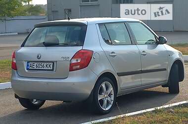 Хэтчбек Skoda Fabia 2007 в 