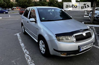 Седан Skoda Fabia 2002 в Одессе