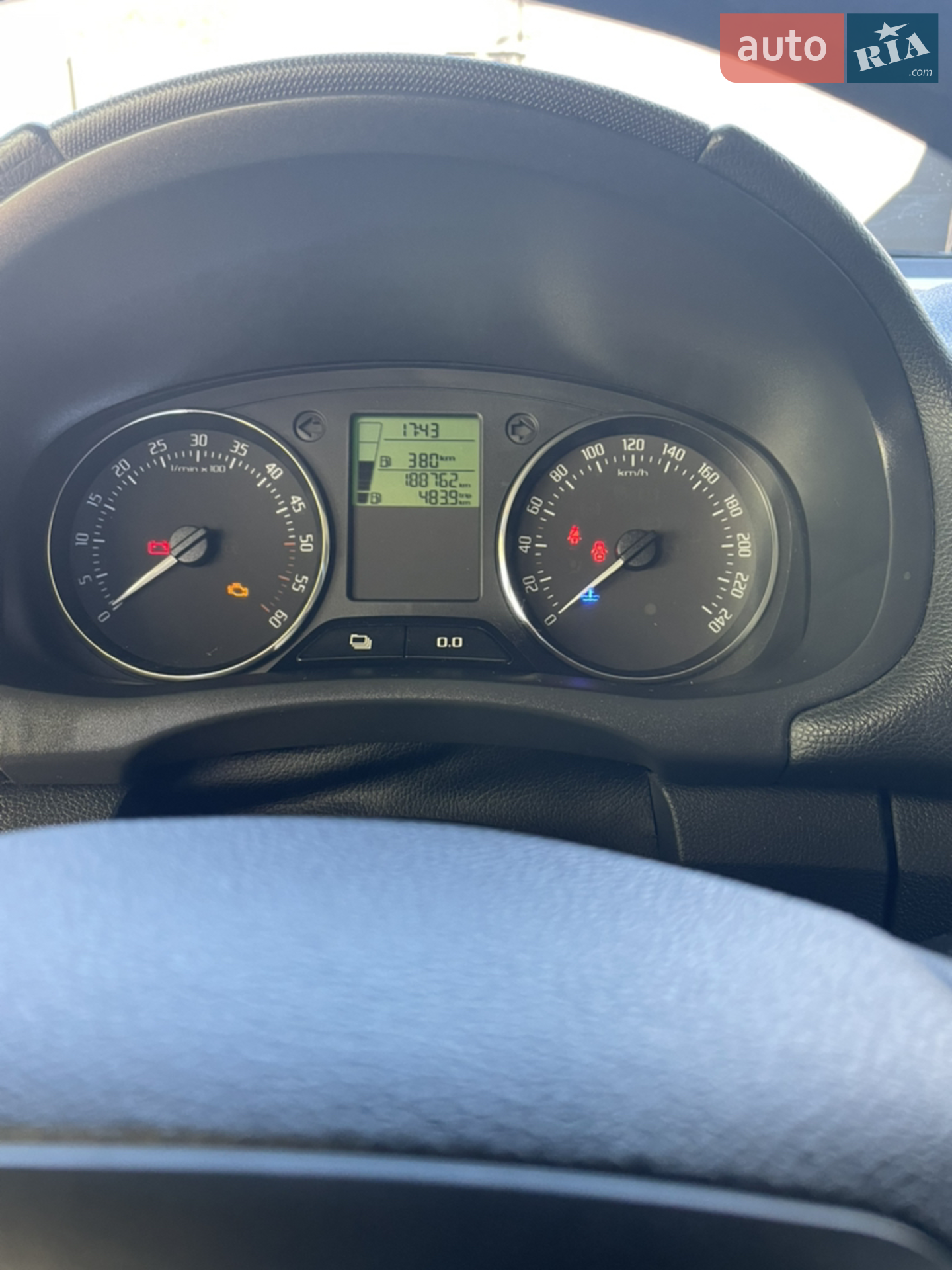 2011 Skoda Fabia - мініатюра 11