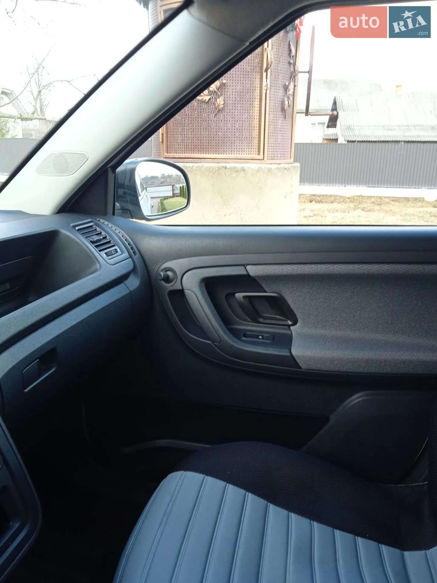 2010 Skoda Fabia - мініатюра 12