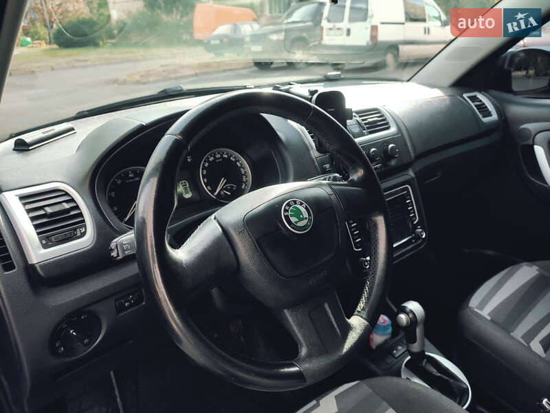 Хетчбек Skoda Fabia 2009 в Харкові