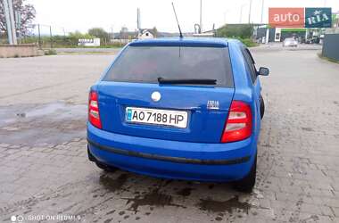 Хэтчбек Skoda Fabia 2002 в Тячеве