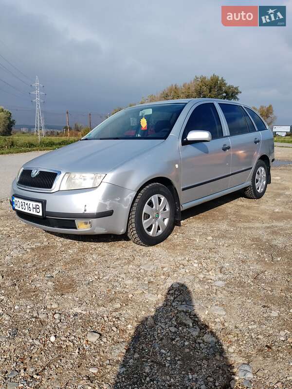 Универсал Skoda Fabia 2002 в Ужгороде