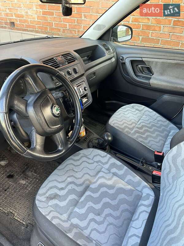 Универсал Skoda Fabia 2011 в Житомире