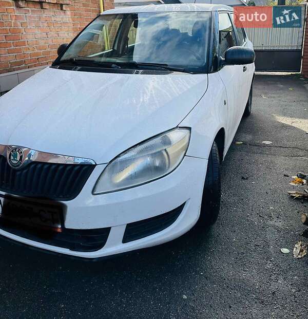 Универсал Skoda Fabia 2011 в Житомире