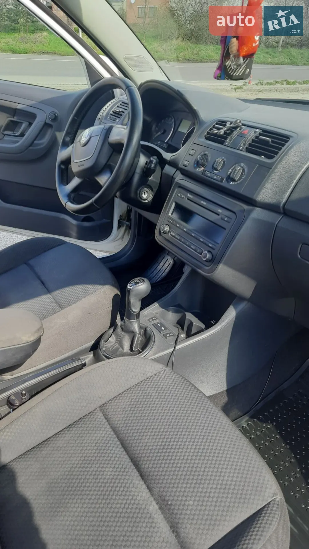 2010 Skoda Fabia - мініатюра 6