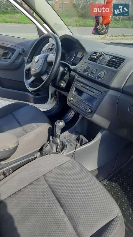 Універсал Skoda Fabia 2010 в Львові