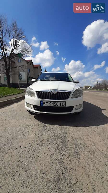 Універсал Skoda Fabia 2010 в Львові
