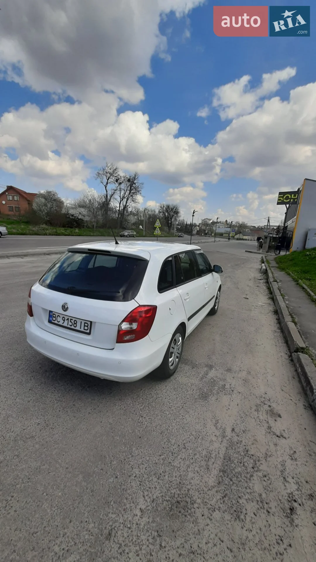 2010 Skoda Fabia - мініатюра 11