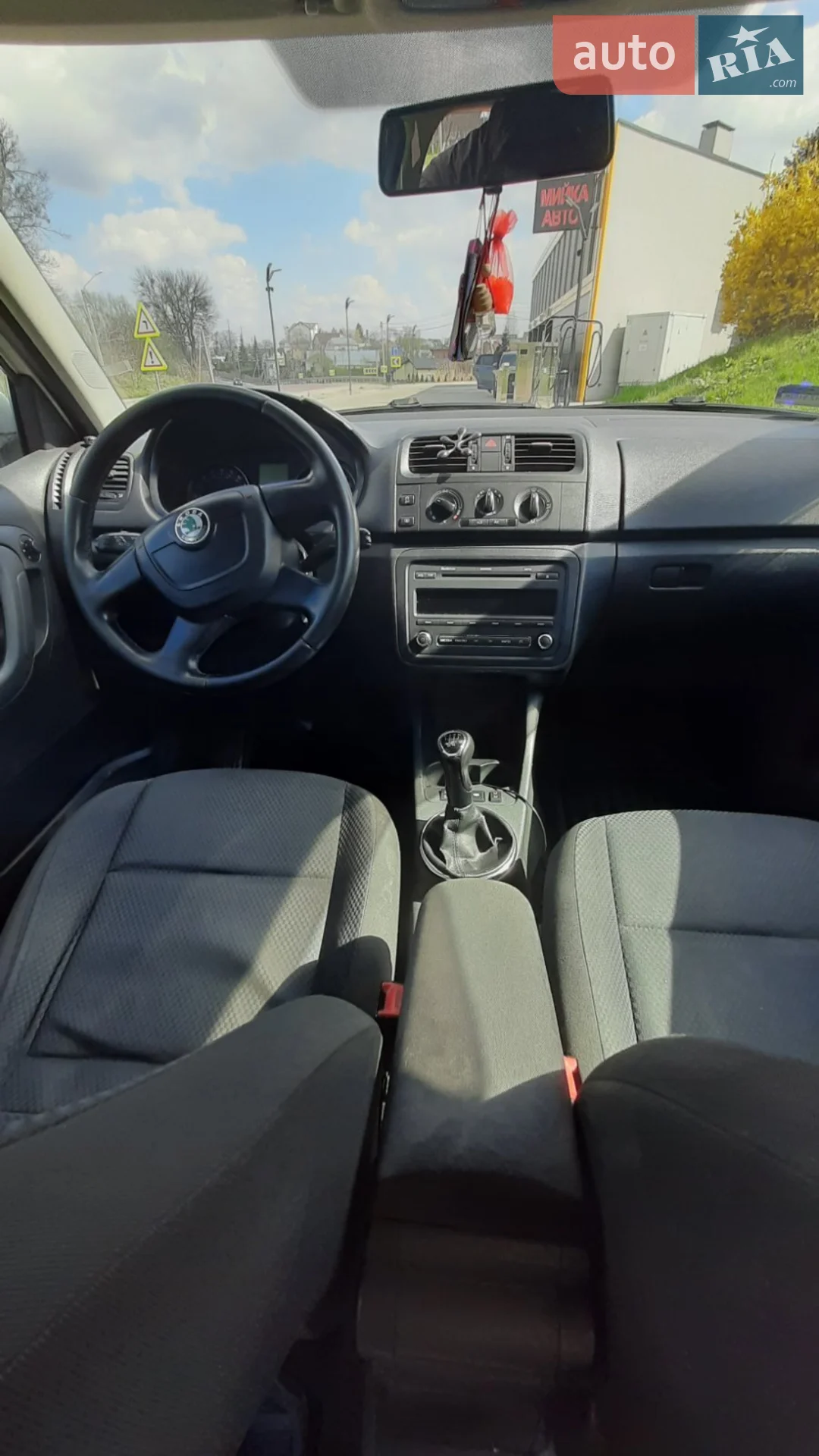 2010 Skoda Fabia - мініатюра 22
